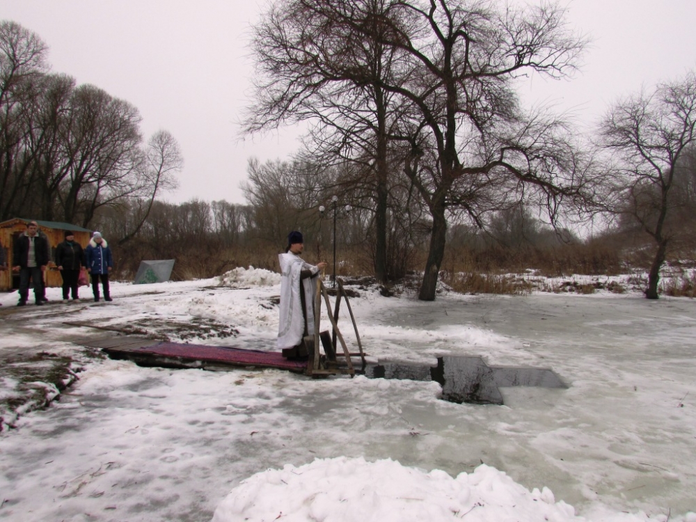 Крещенские купания в Вознесеновке.20 Январь 2015