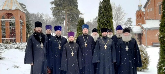 Собрание духовенства Ивнянского  благочиния.