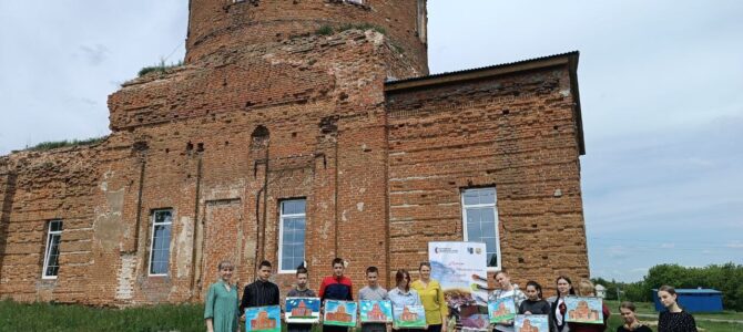 Пленэры учащихся класса ИЗО Ивнянской школы искусств и учеников Песчанской СОШ.